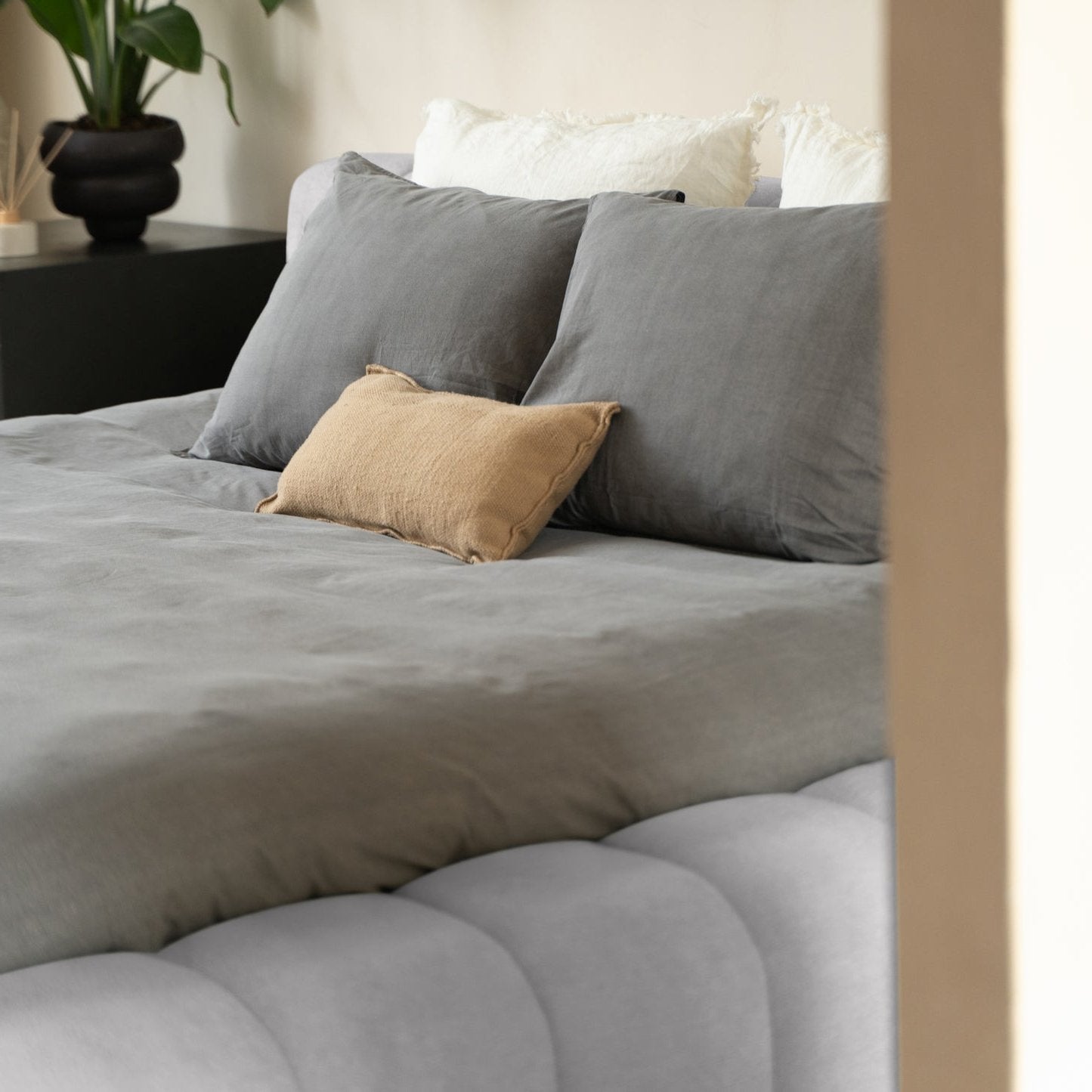 Adore Classic - Grey