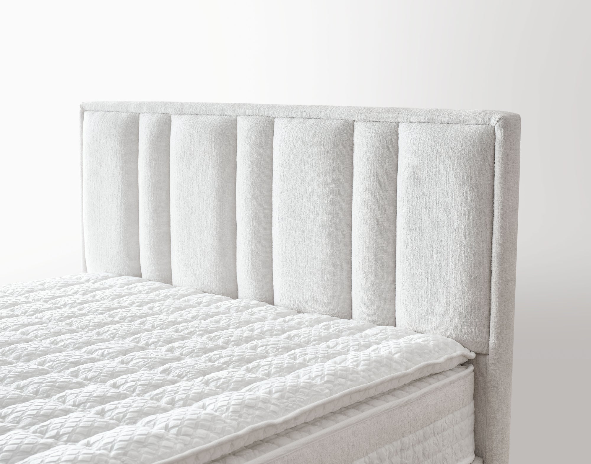 Bianco Bed - Creme Bucle