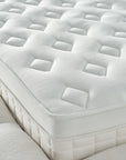 Elenor Bed - Off White Bucle