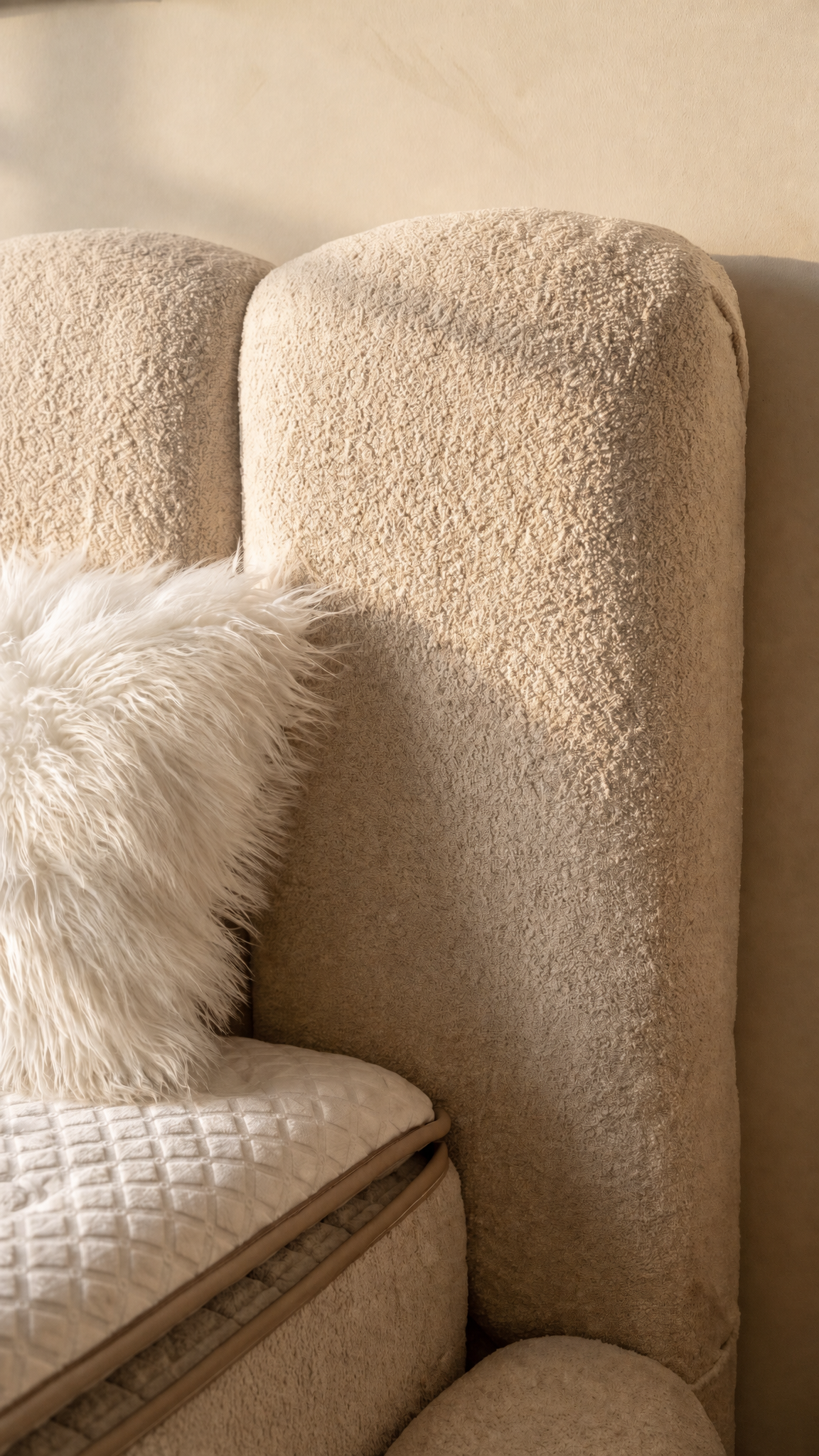 Madonna Light - Erato Beige