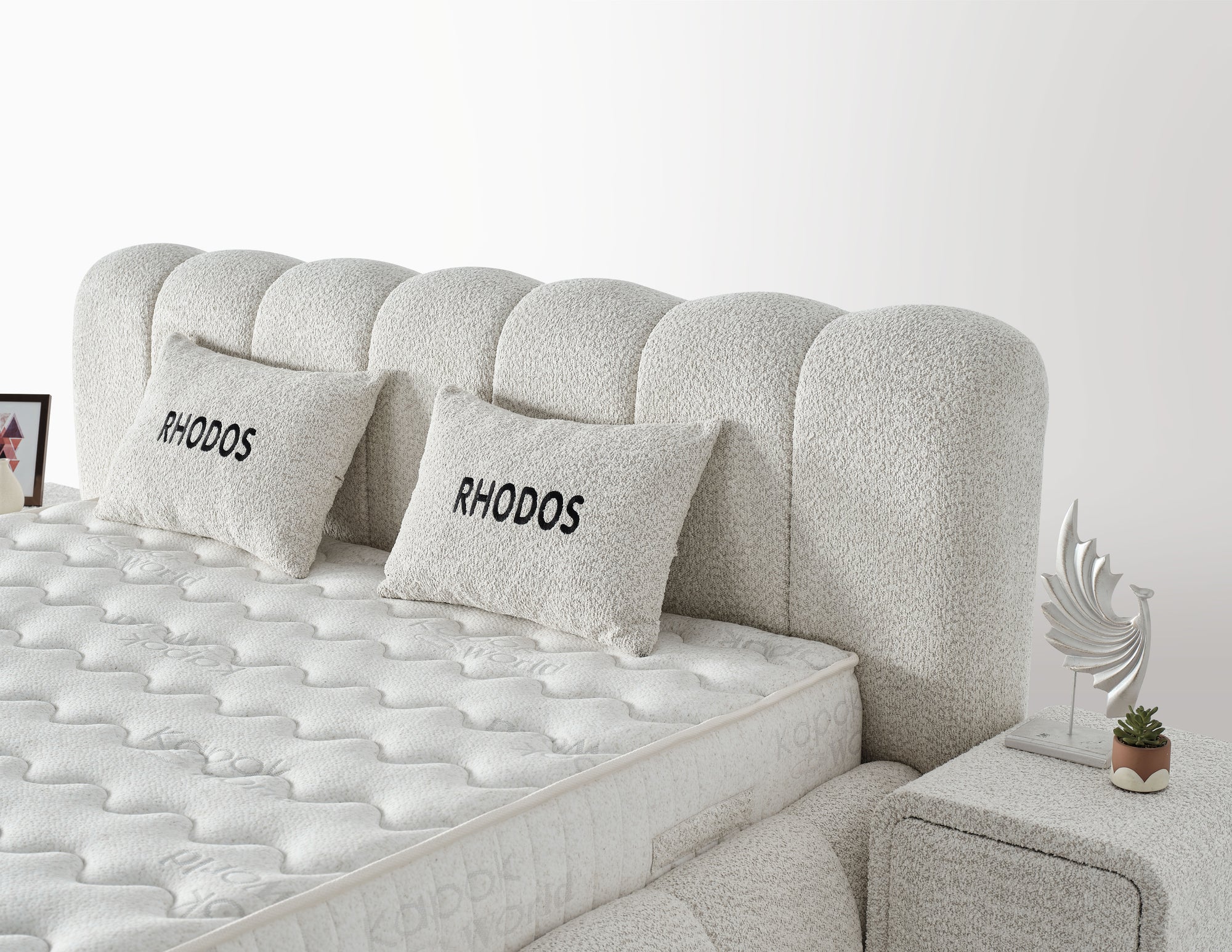 Rhodos Bed - Creamy Cloud