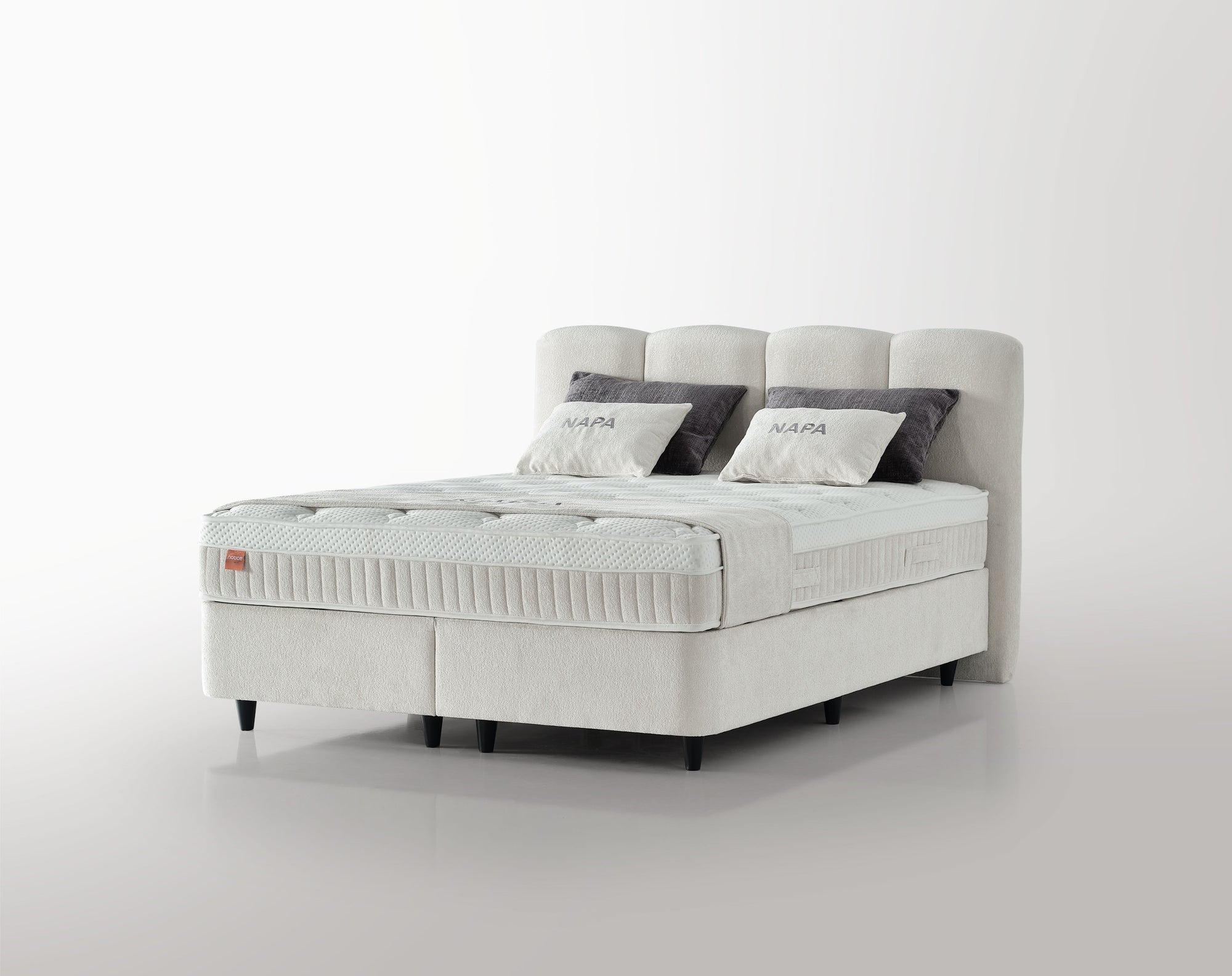 Napa - Off White